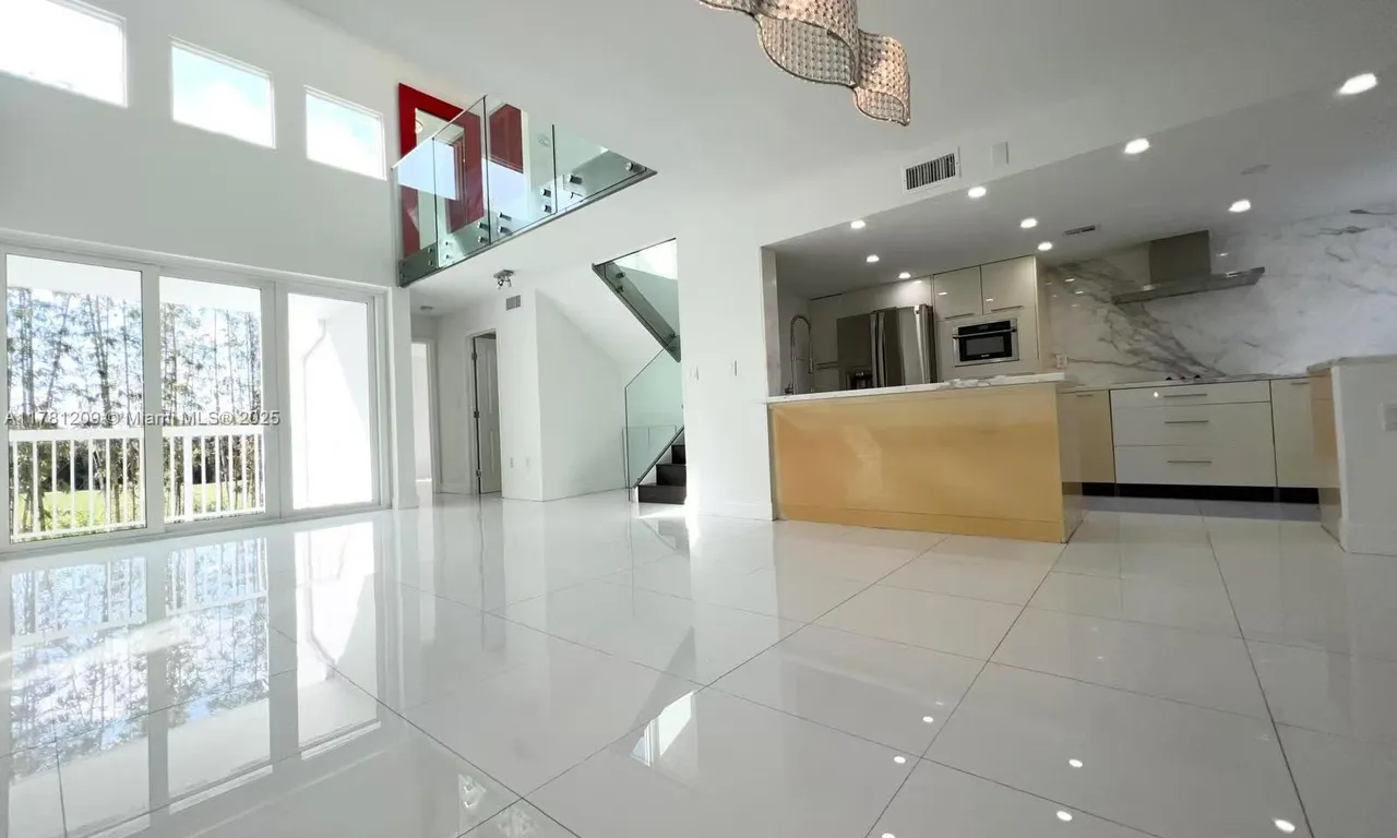 4648 NW 97th Pl # 246, Doral FL 33178