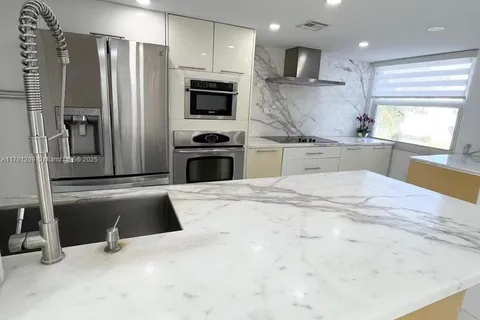 4648 NW 97th Pl # 246, Doral FL 33178