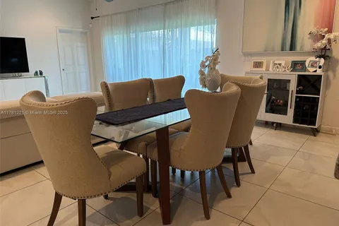 210 SW 4th St # 210, Dania Beach FL 33004