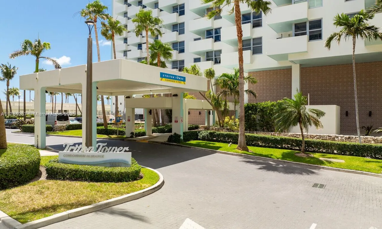 2899 Collins Ave # 1401, Miami Beach FL 33140