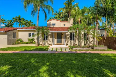 4951 Cherokee Ave, Miami Beach FL 33140