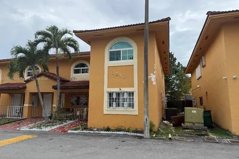 3518 W 80 Street # 49, Hialeah FL 33018