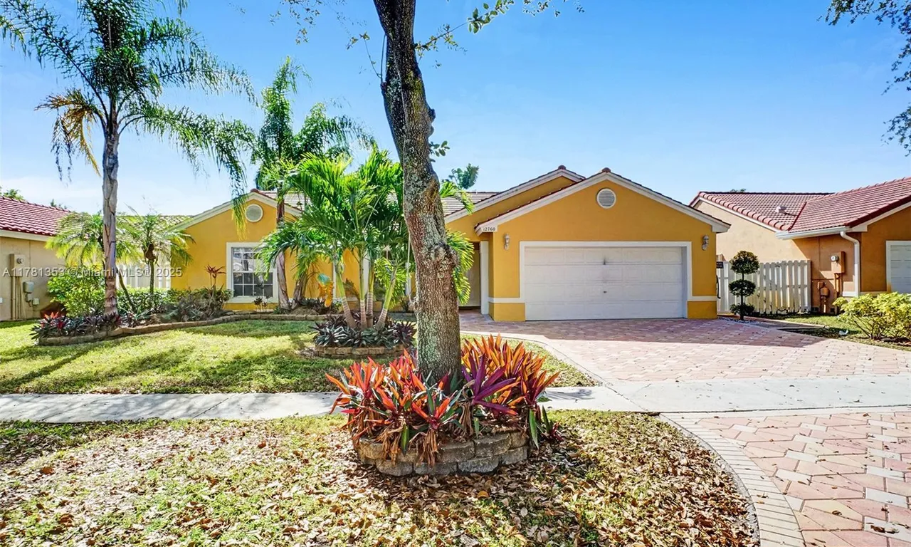 12760 SW 20th St, Miramar FL 33027