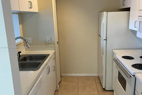 2061 Renaissance Blvd # 102, Miramar FL 33025