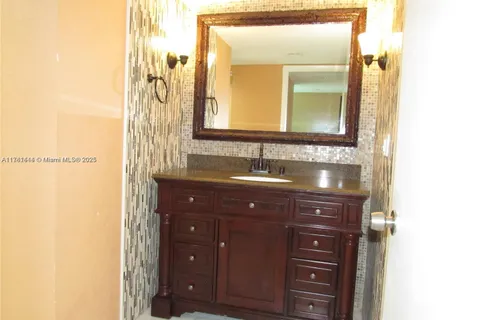 7501 NW 16th St # 3307, Plantation FL 33313
