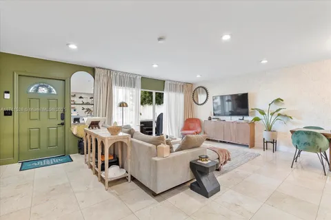 7410 Gary Ave, Miami Beach FL 33141