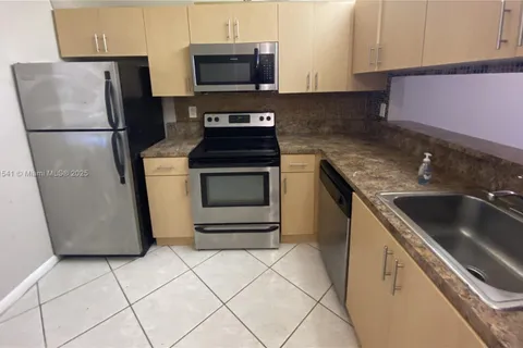 3399 Foxcroft Rd # 103, Miramar FL 33025