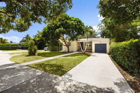 5490 SW 57th Ave, Miami FL 33155