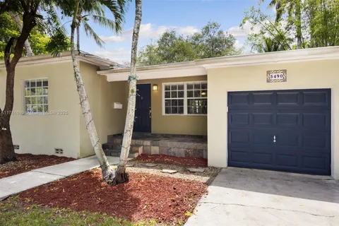 5490 SW 57th Ave, Miami FL 33155