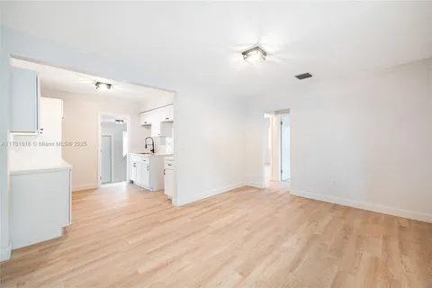 8025 NW 15th Ave, Miami FL 33147