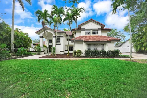 9866 SW 111th Ter, Miami FL 33176
