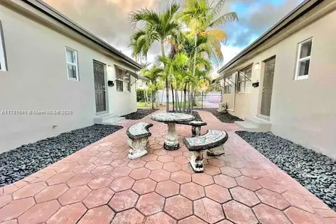 1925 Dewey St # 1927, Hollywood FL 33020