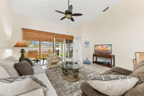 401 Sabal Palm Ln # 401, Palm Beach Gardens FL 33418