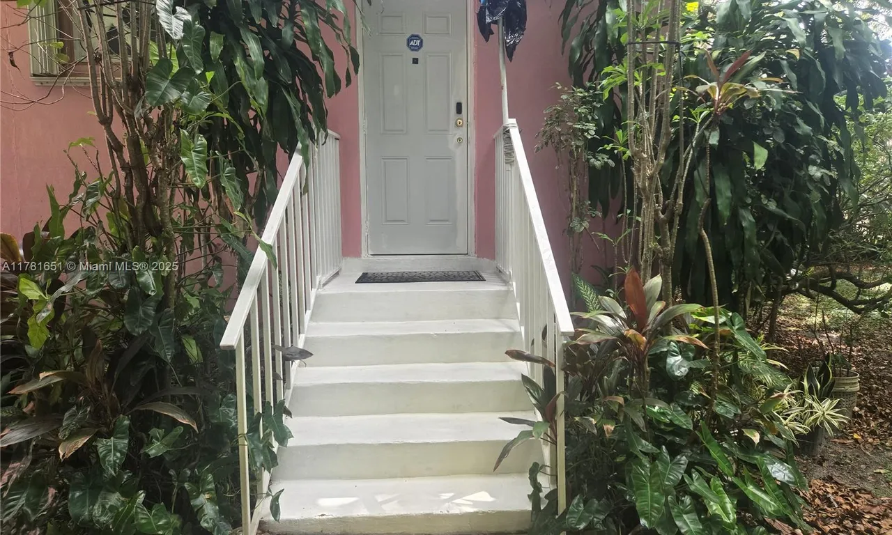 12920 NE 3rd Ave # 1, North Miami FL 33161