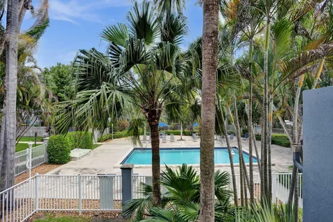 4600 SW 67th Ave # 255, Miami FL 33155
