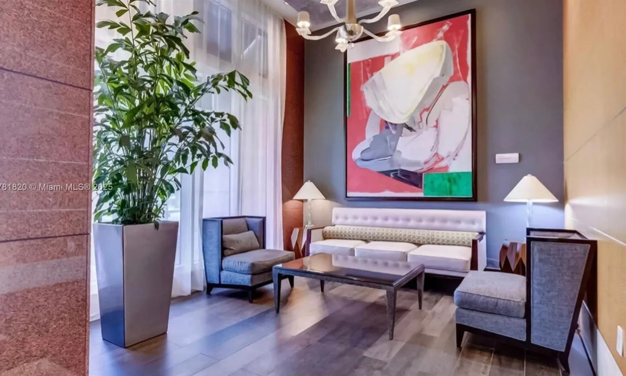 244 Biscayne Blvd # 2405, Miami FL 33132