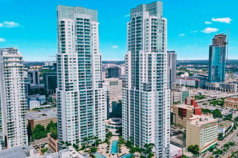 244 Biscayne Blvd # 2405, Miami FL 33132