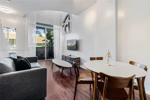 3339 Virginia St # 136, Miami FL 33133