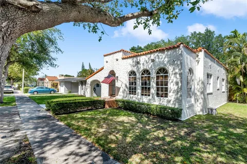 829 Lorca St, Coral Gables FL 33134