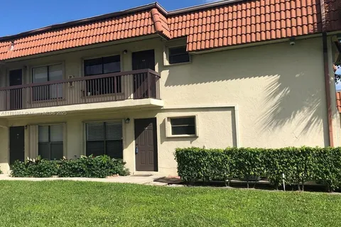 10008 NW 6th St # 103, Pembroke Pines FL 33024