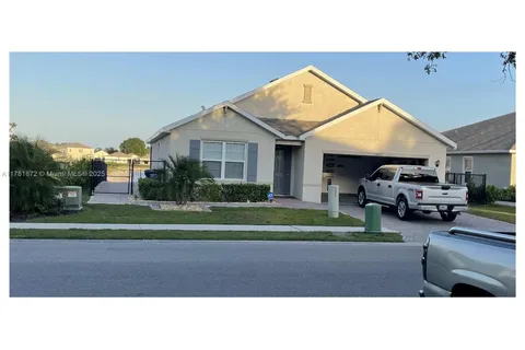 10817 Marble Brook Blvd, Lehigh Acres FL 33936