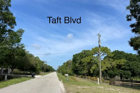 161 Taft Blvd, Clewiston FL 33440