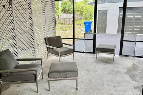 1513 NW 1st Ave, Fort Lauderdale FL 33311