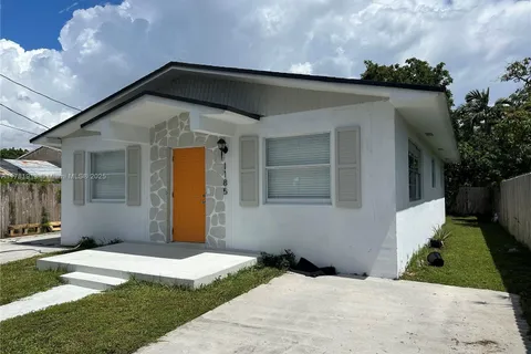 1185 NW 51st St, Miami FL 33127