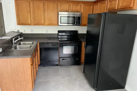 11627 NW 23rd Ct # 11627, Coral Springs FL 33065