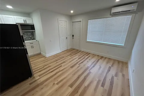 1838 Mckinley St # 4, Hollywood FL 33020