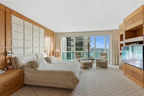10101 Collins Ave # 20B, Bal Harbour FL 33154