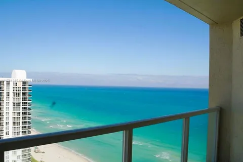 16699 Collins Ave # 2805, Sunny Isles Beach FL 33160