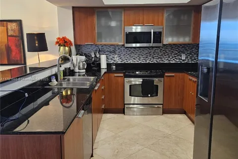 16699 Collins Ave # 2805, Sunny Isles Beach FL 33160