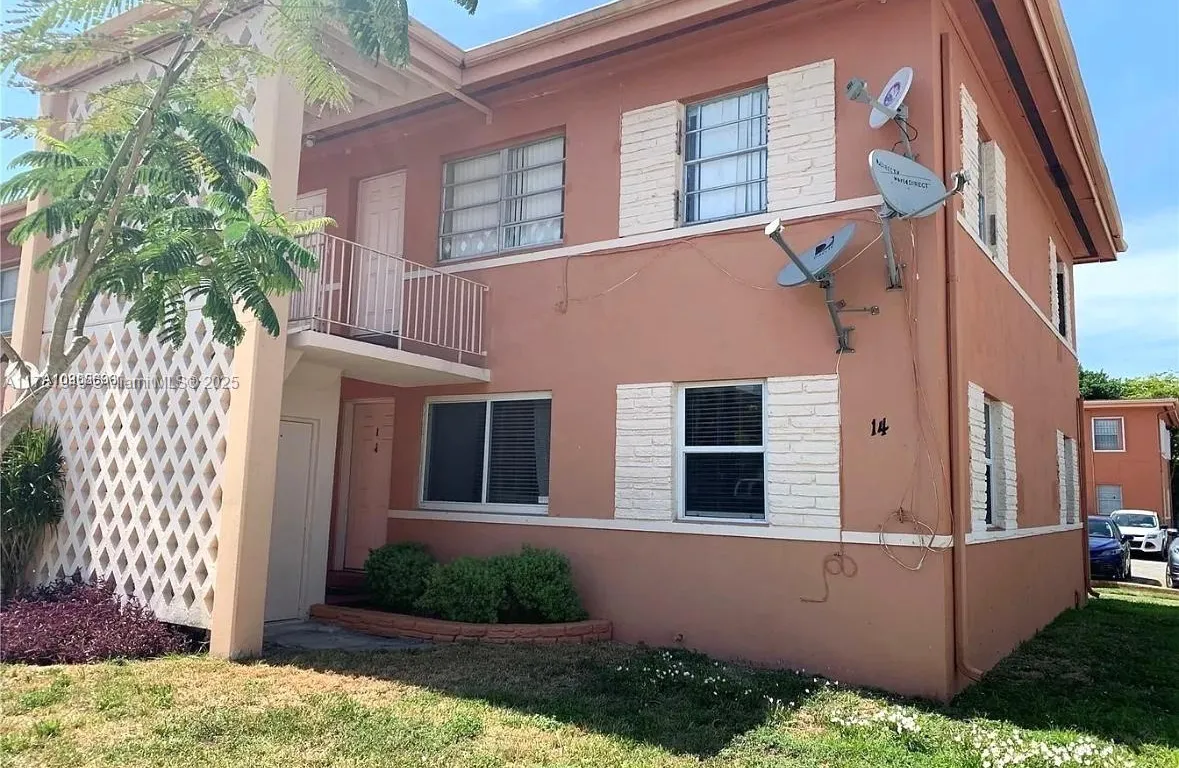 3401 SW 11th St # 1A, Miami FL 33135