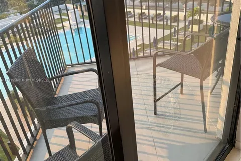 5300 Paseo Blvd # 608, Doral FL 33166