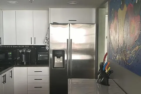 20515 E Country Club Dr # 648, Aventura FL 33180