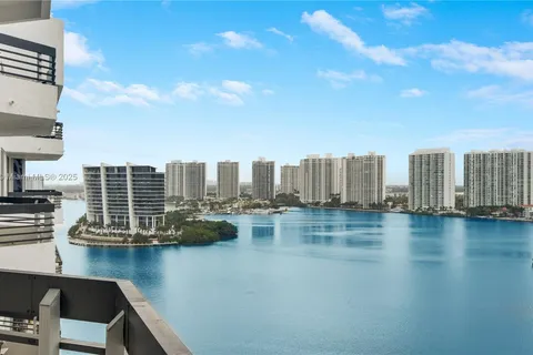 3600 Mystic Pointe Dr # 1803, Aventura FL 33180