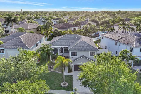 2102 SW 176th Ave, Miramar FL 33029