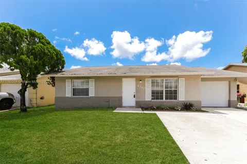 6187 W Wauconda Way W, Lake Worth FL 33463