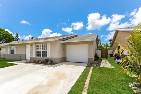 6187 W Wauconda Way W, Lake Worth FL 33463