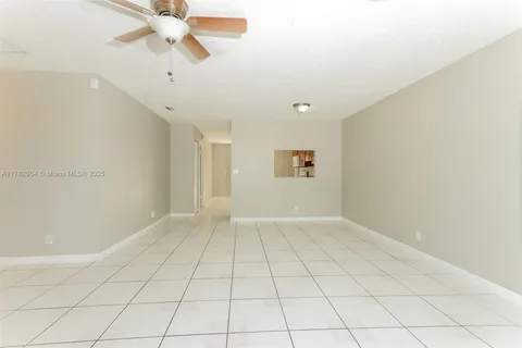 6187 W Wauconda Way W, Lake Worth FL 33463