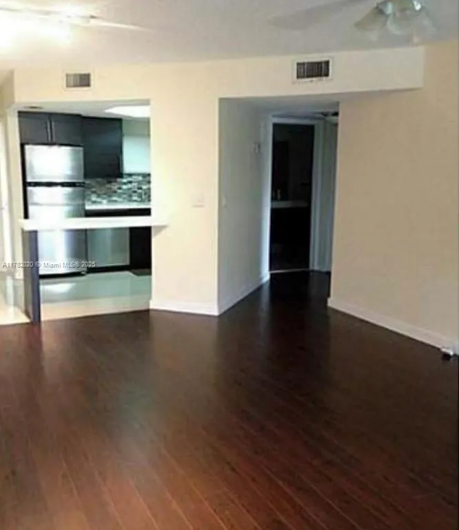 8225 Lake Dr # 107, Doral FL 33166