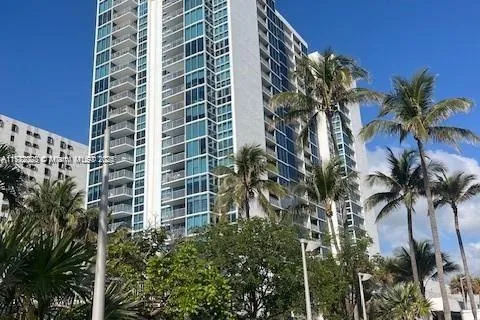 2655 Collins Ave # 9, Miami Beach FL 33140