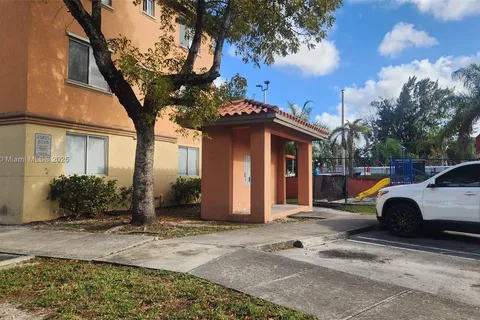 17602 NW 25th Ave # 101, Miami Gardens FL 33056