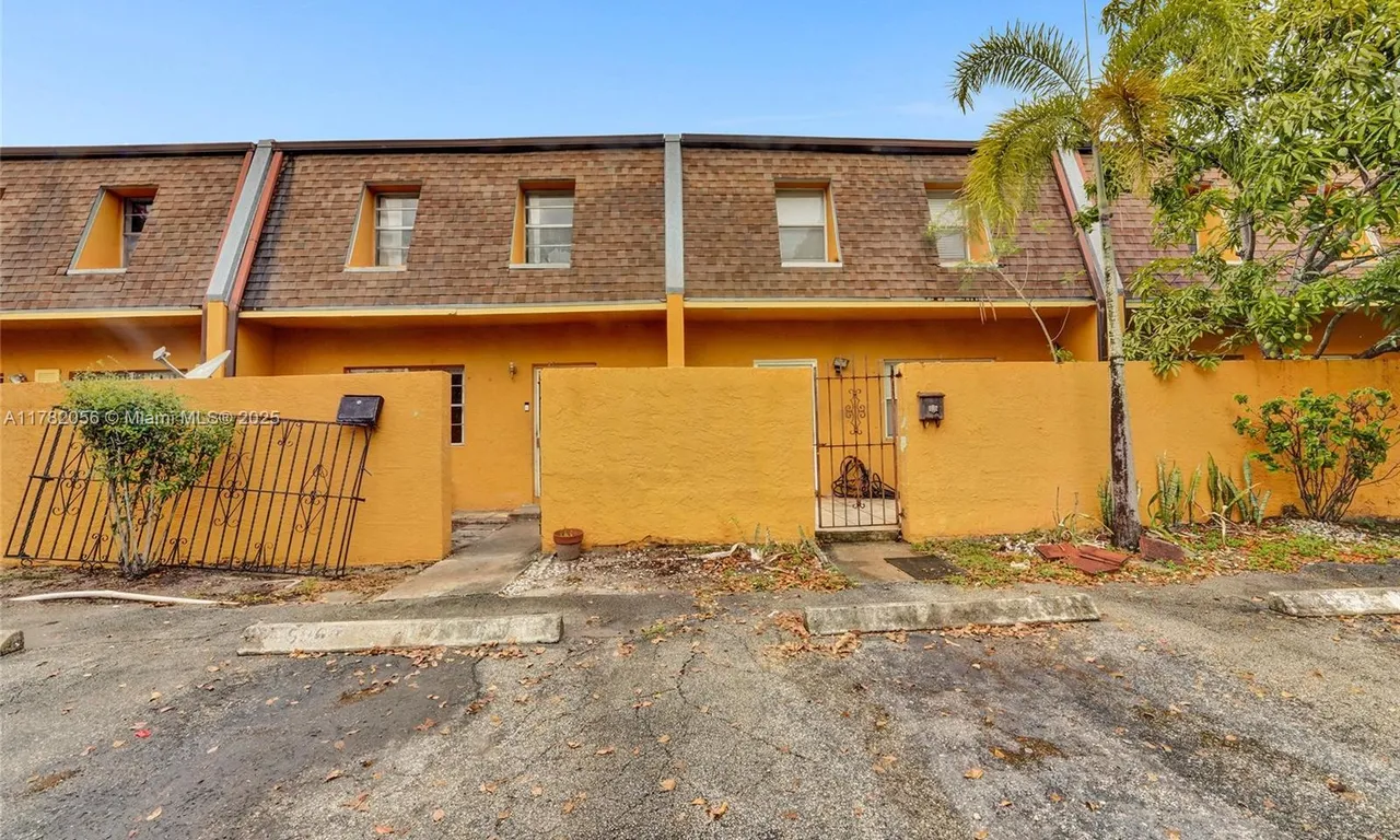 5963 NW 25th Ct # 210, Sunrise FL 33313