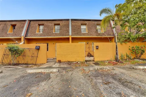 5963 NW 25th Ct # 210, Sunrise FL 33313