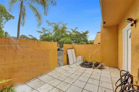 5963 NW 25th Ct # 210, Sunrise FL 33313