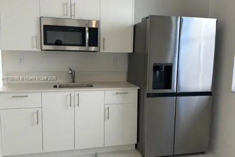 2501 SE 23 RD, Homestead FL 33035