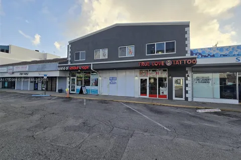 1053 SE 17th St, Fort Lauderdale FL 33316