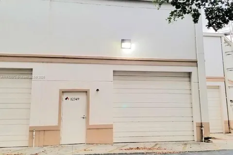 12349 NW 35th St, Coral Springs FL 33065